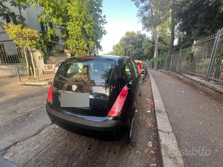 Lancia Ypsilon 2006 photo 2