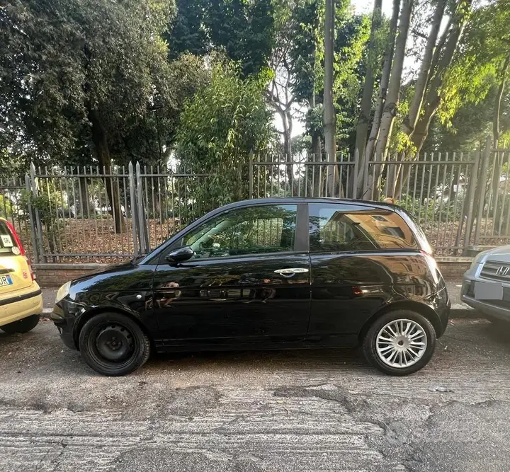 Lancia Ypsilon 2006 photo 3