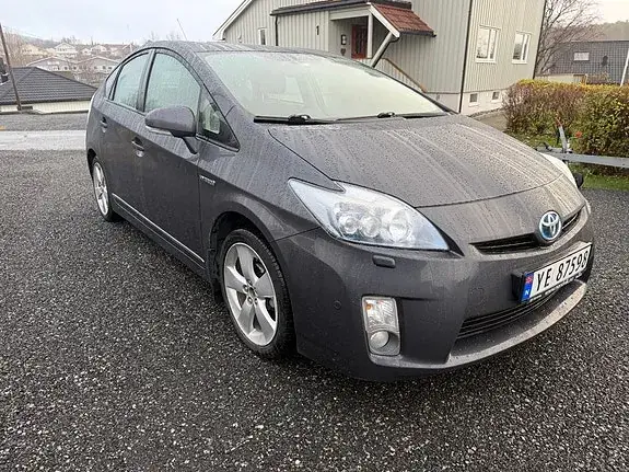 Toyota Prius 2010 photo 2