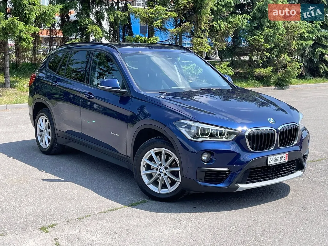 BMW X1