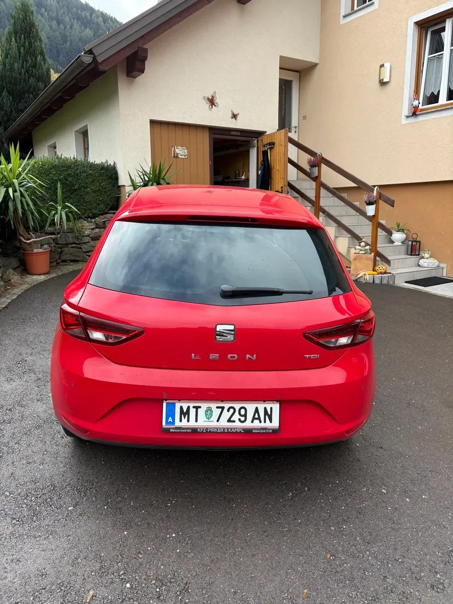 Seat Leon 2014 photo 2