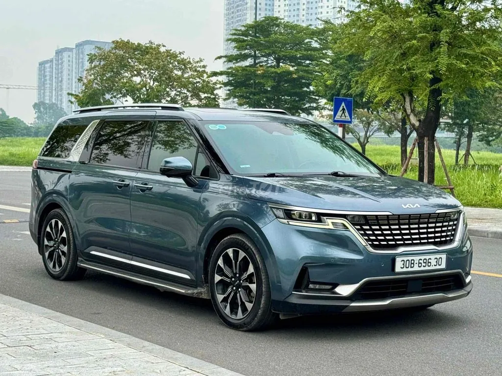 Kia Carnival 2022 photo 4