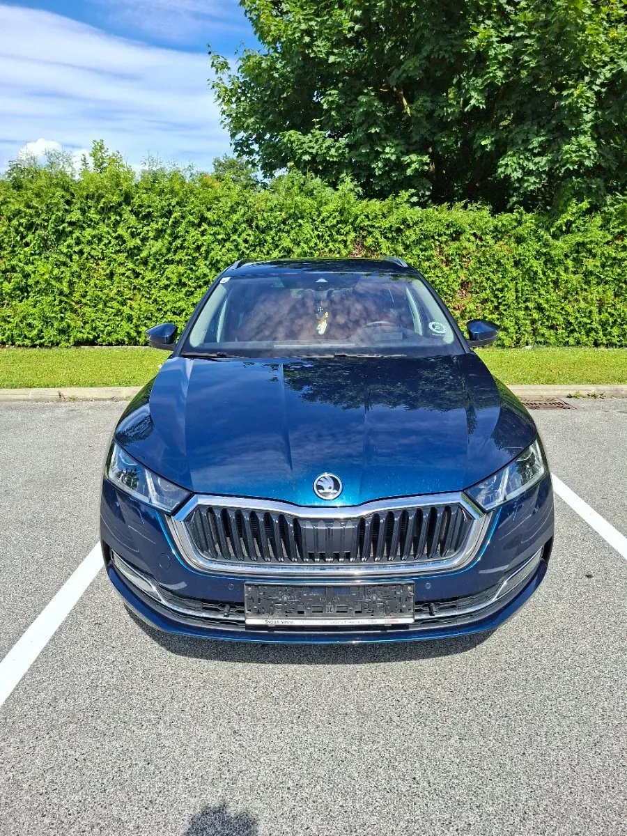 Skoda Octavia 2021 photo 3