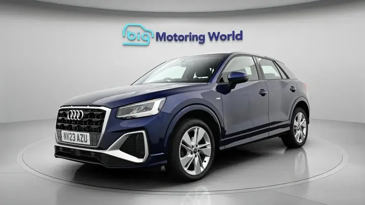 Audi Q2 2023 photo 2