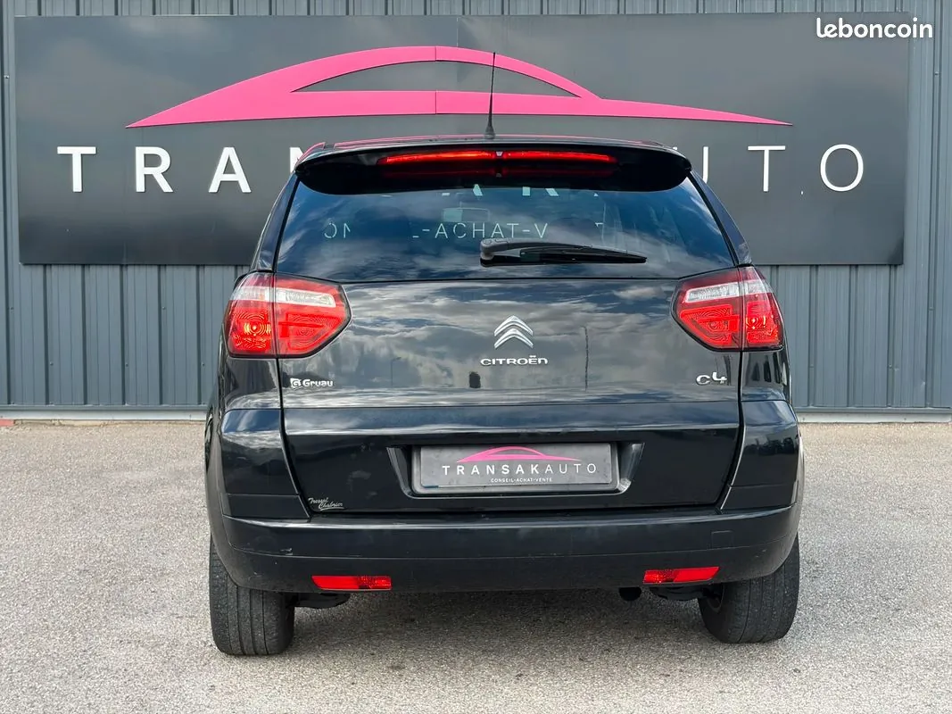 Citroen C4 Picasso 2012 photo 4