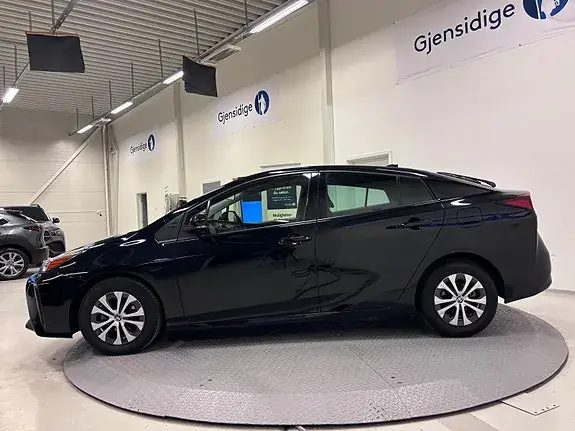 Toyota Prius 2022 photo 5