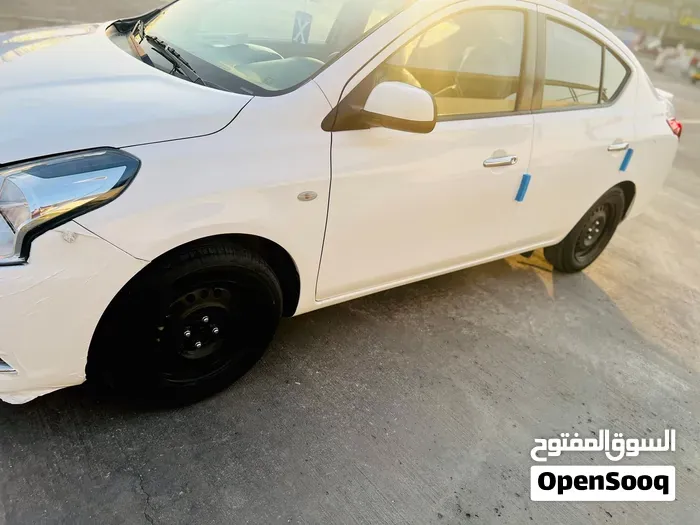 Nissan Sunny 2024 photo 2