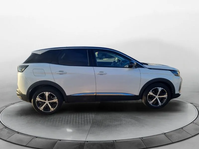 Peugeot 3008 2021 photo 4