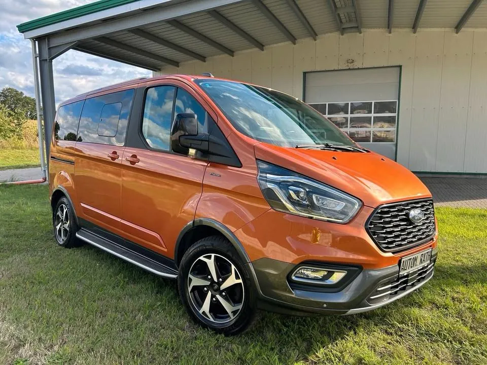 Ford Tourneo Custom