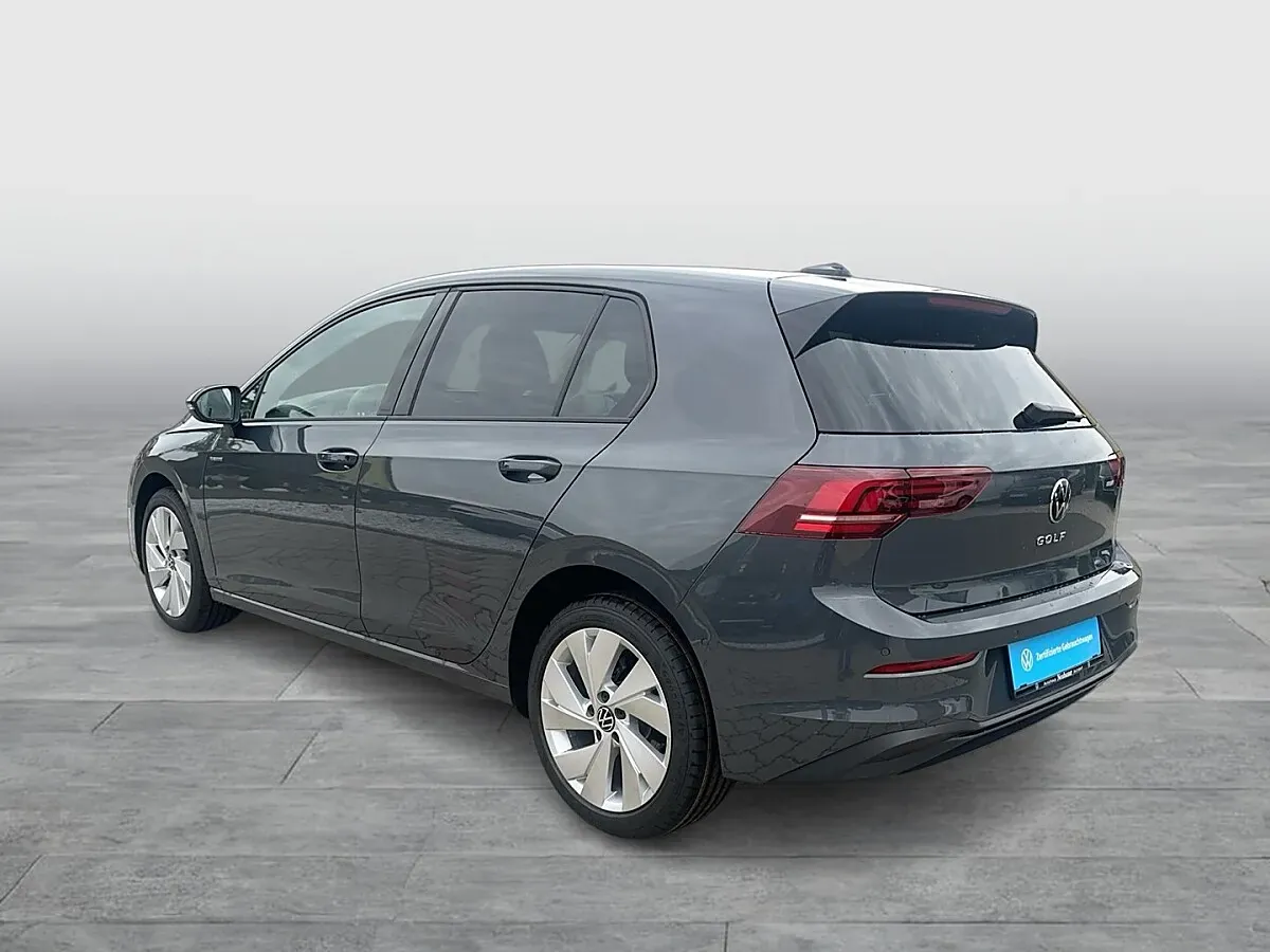 Volkswagen Golf 2026 photo 3