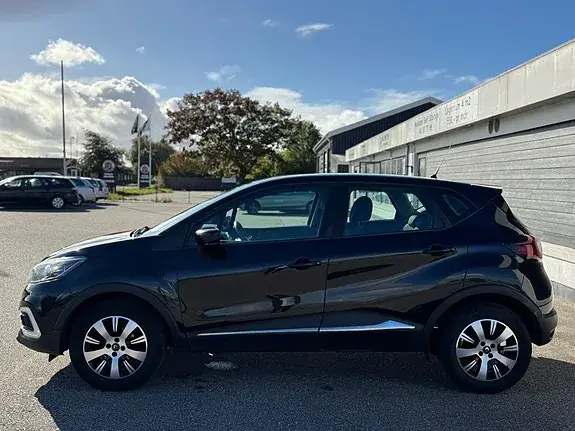 Renault Captur 2017 photo 2