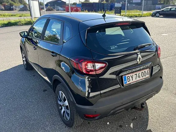 Renault Captur 2017 photo 3