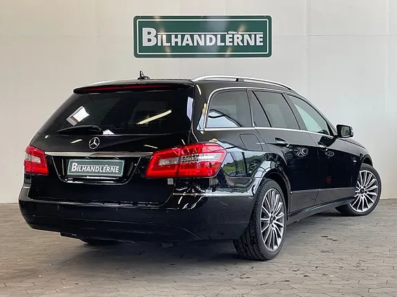 Mercedes-Benz E220 2012 photo 2