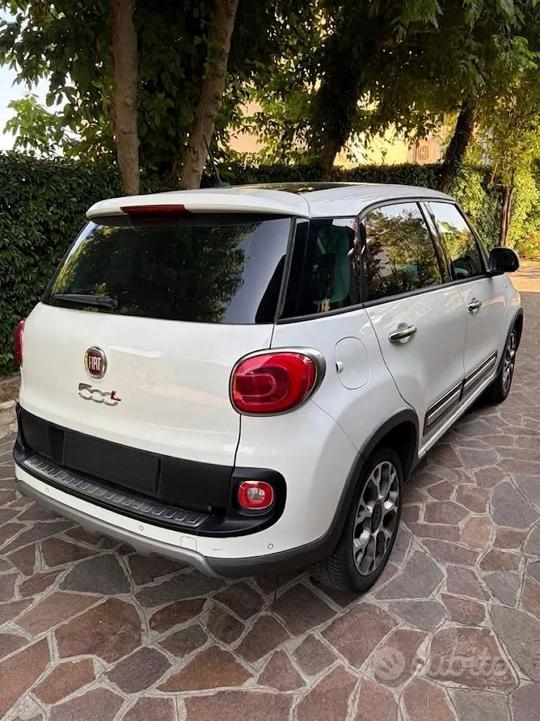 Fiat 500L 2014 photo 2
