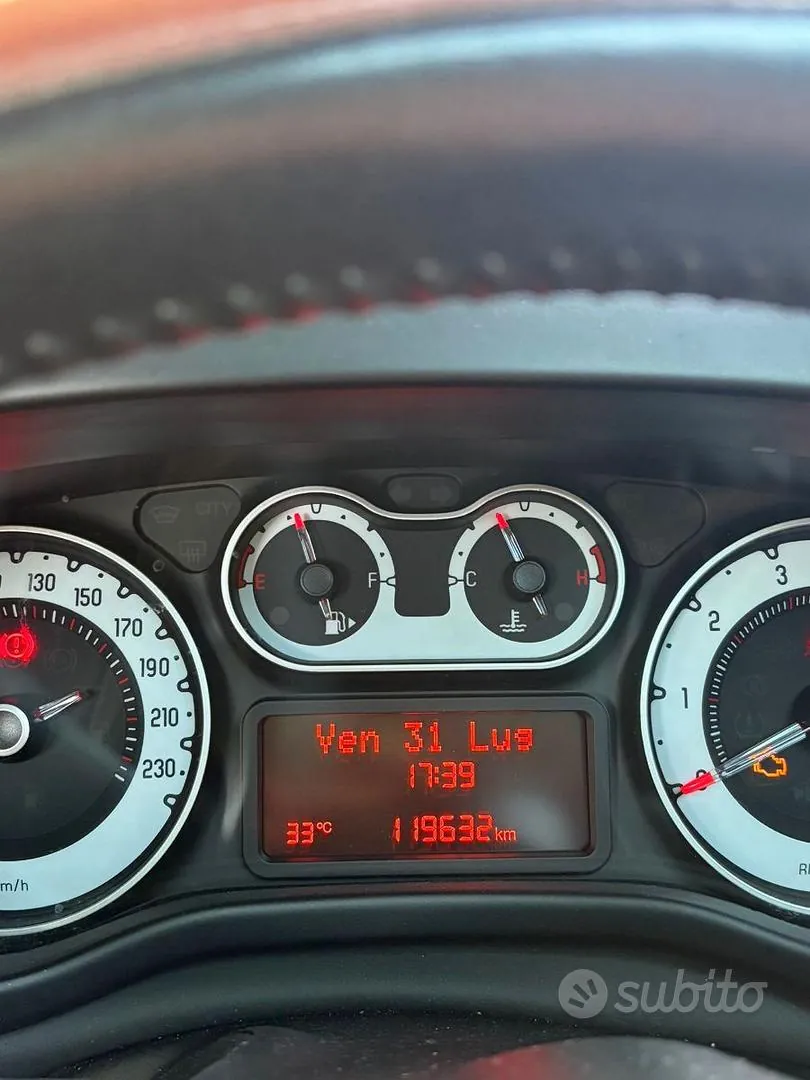 Fiat 500L 2014 photo 3