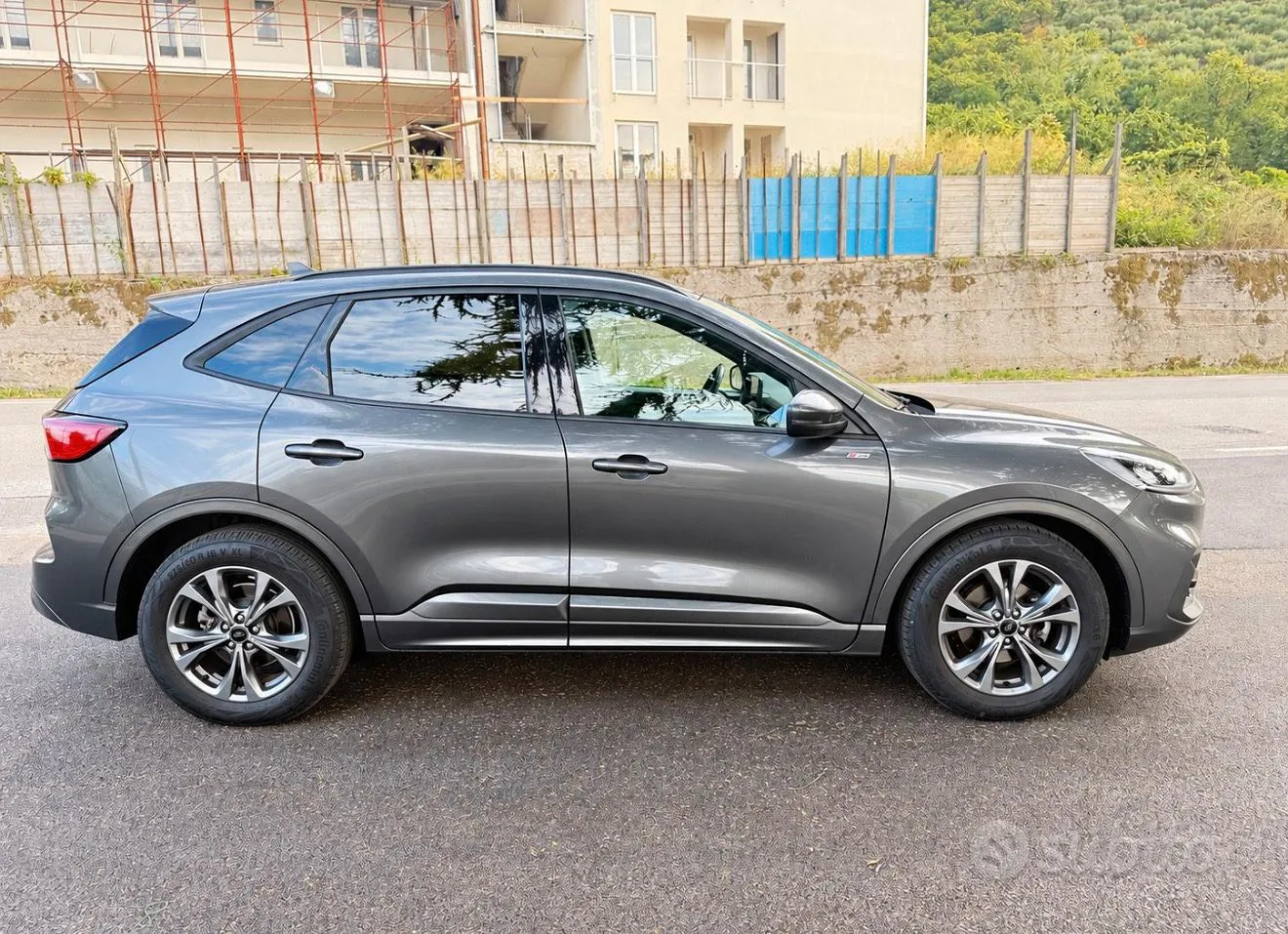 Ford Kuga 2023 photo 3