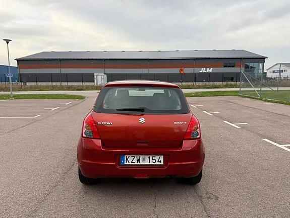 Suzuki Swift 2008 photo 2