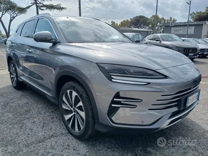 BYD Seal U 2025 photo 3