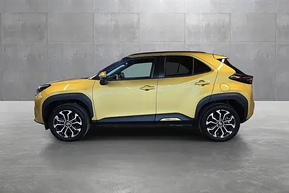 Toyota Yaris Cross 2023 photo 2