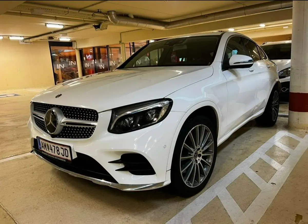 Mercedes-Benz Glc-Class 2017 photo 2