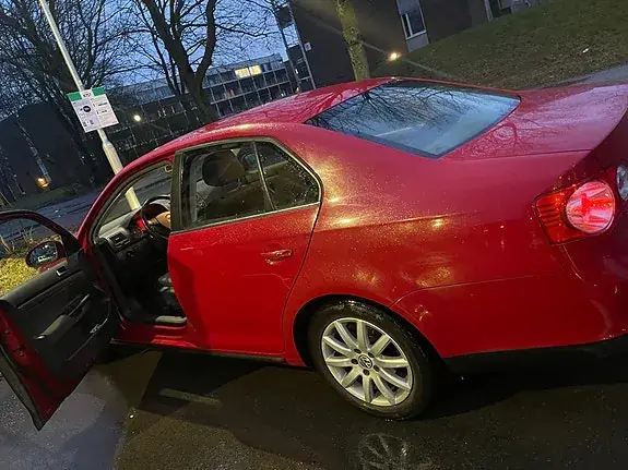 Volkswagen Jetta 2009 photo 2