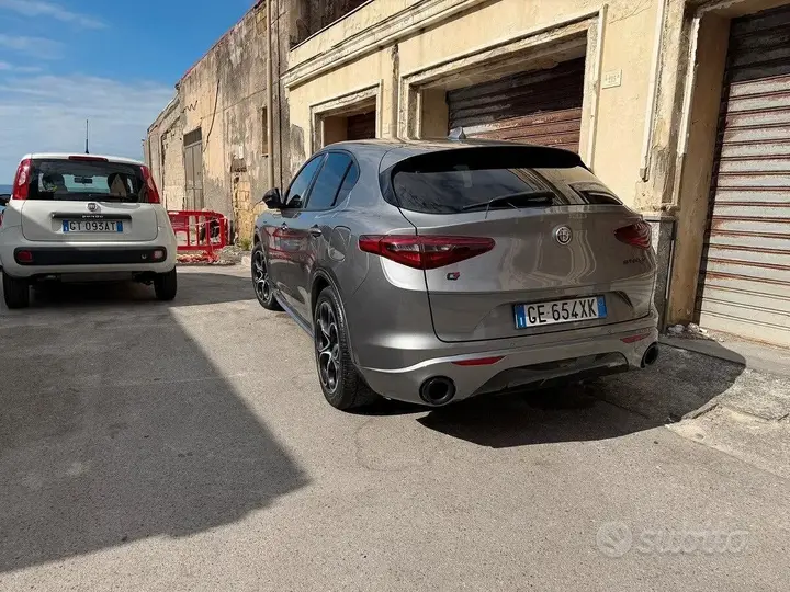 Alfa Romeo Stelvio 2021 photo 5