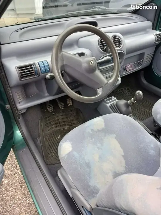 Renault Twingo 1996 photo 3