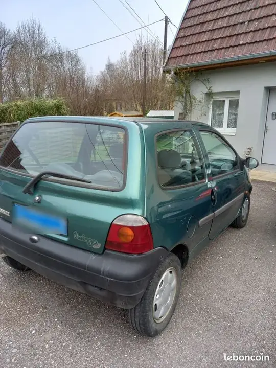 Renault Twingo 1996 photo 2