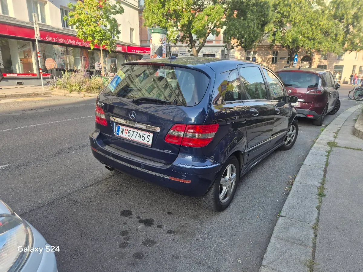 Mercedes-Benz B-Class 2008 photo 3