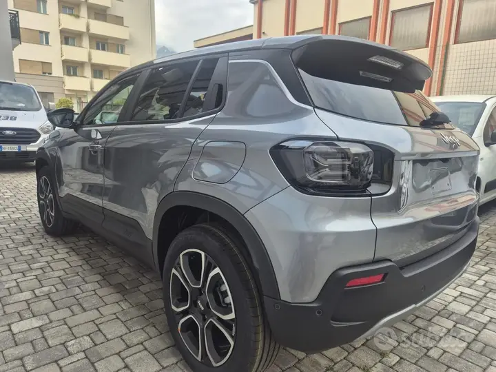 Jeep Avenger 2026 photo 4