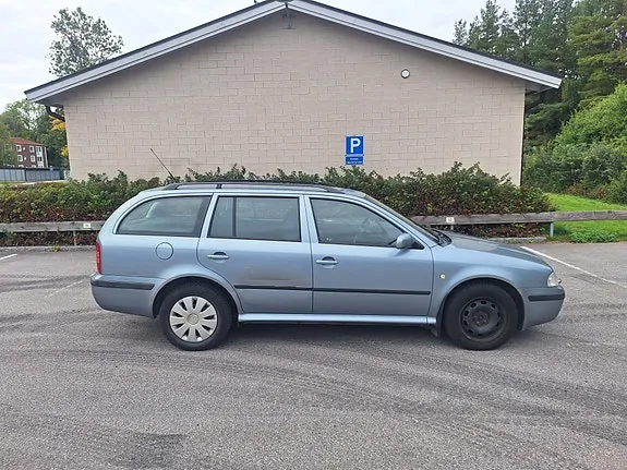 Skoda Octavia 2005 photo 4