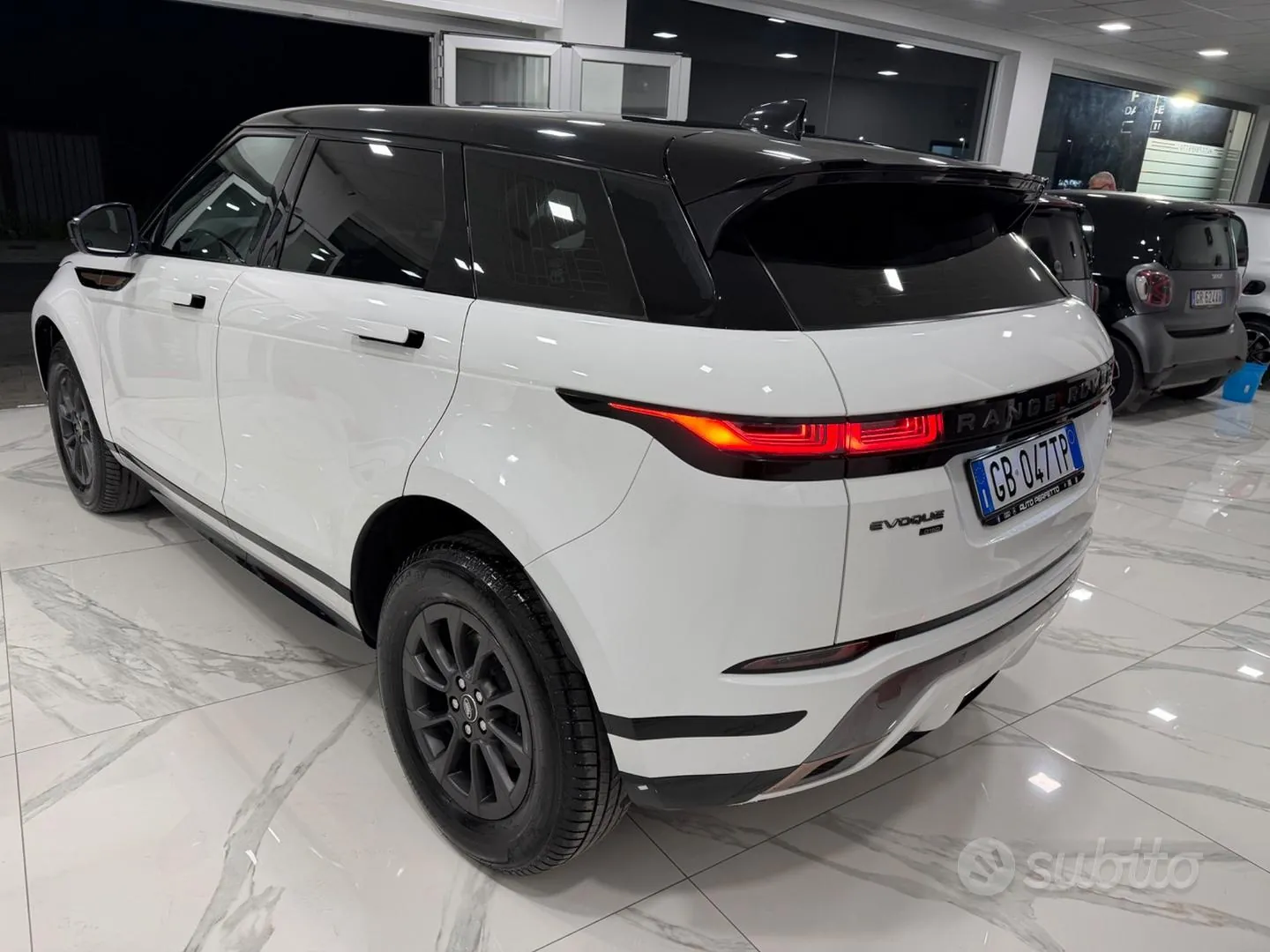 Land Rover Range Rover Evoque 2020 photo 4