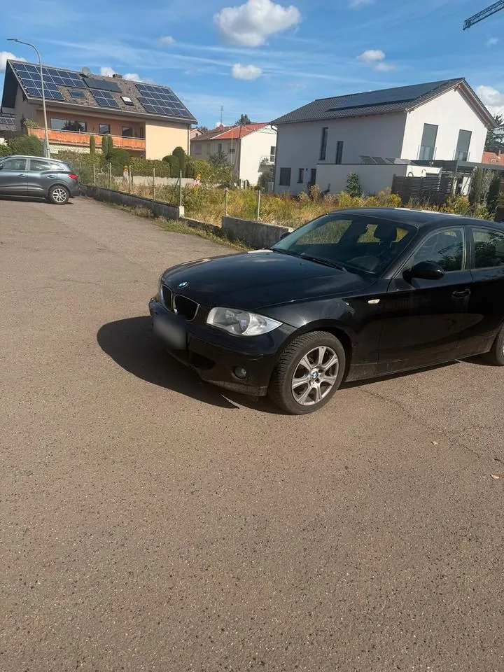 BMW E87 116I
