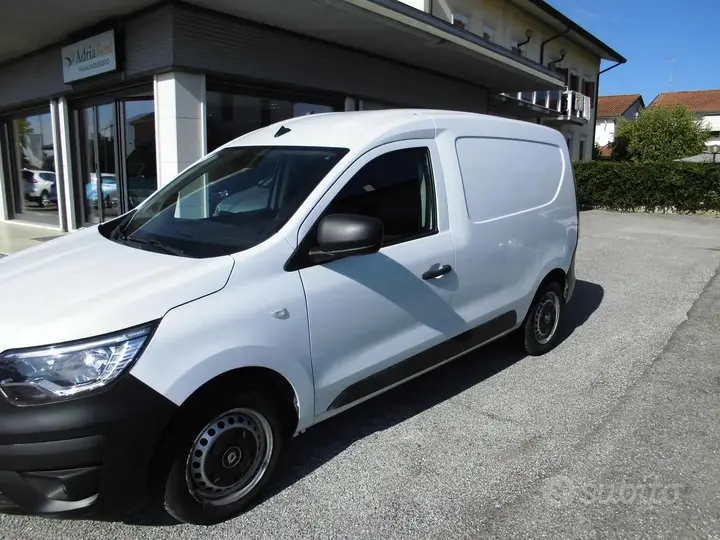 Renault Express 2022 photo 2