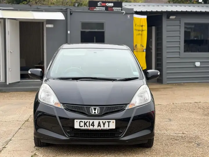 Honda Jazz 2014 photo 3
