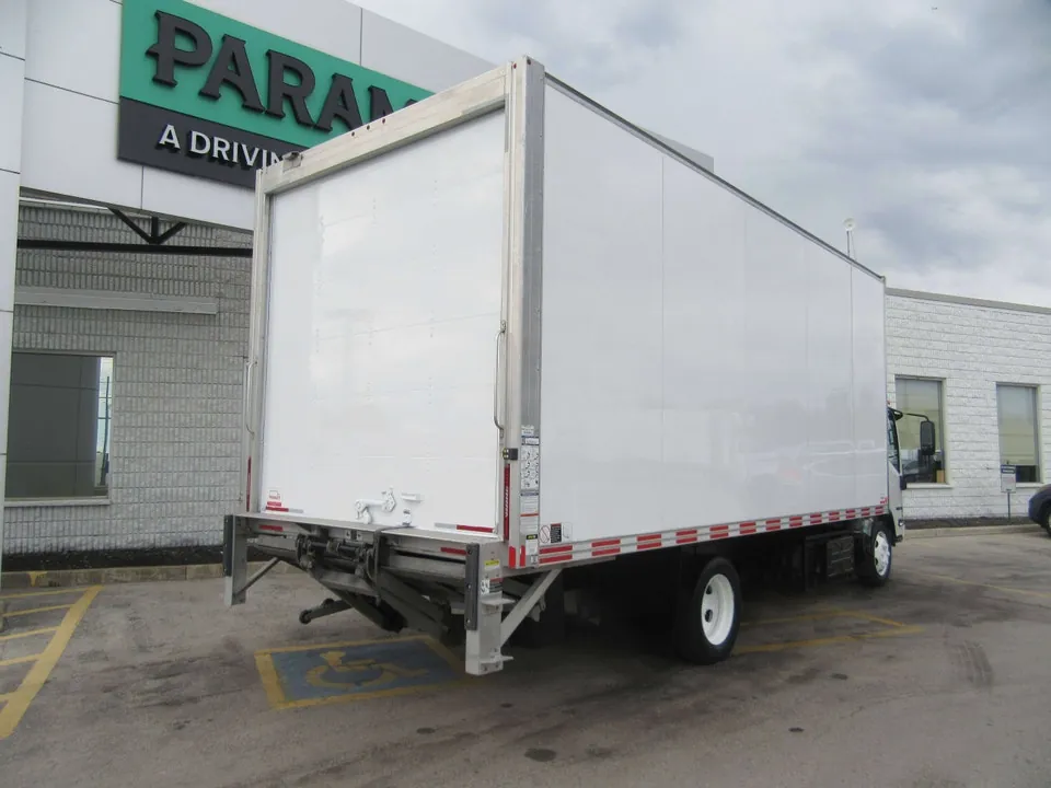 Isuzu Nrr 2023 photo 2