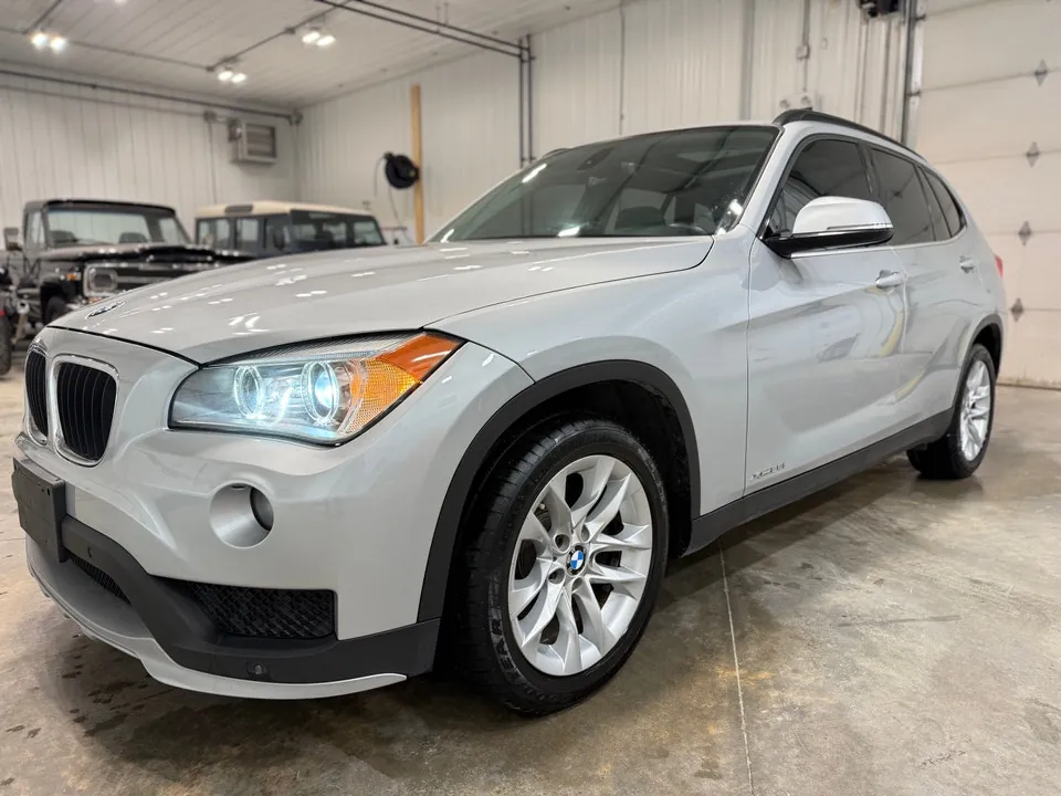 BMW X1 2015 photo 2
