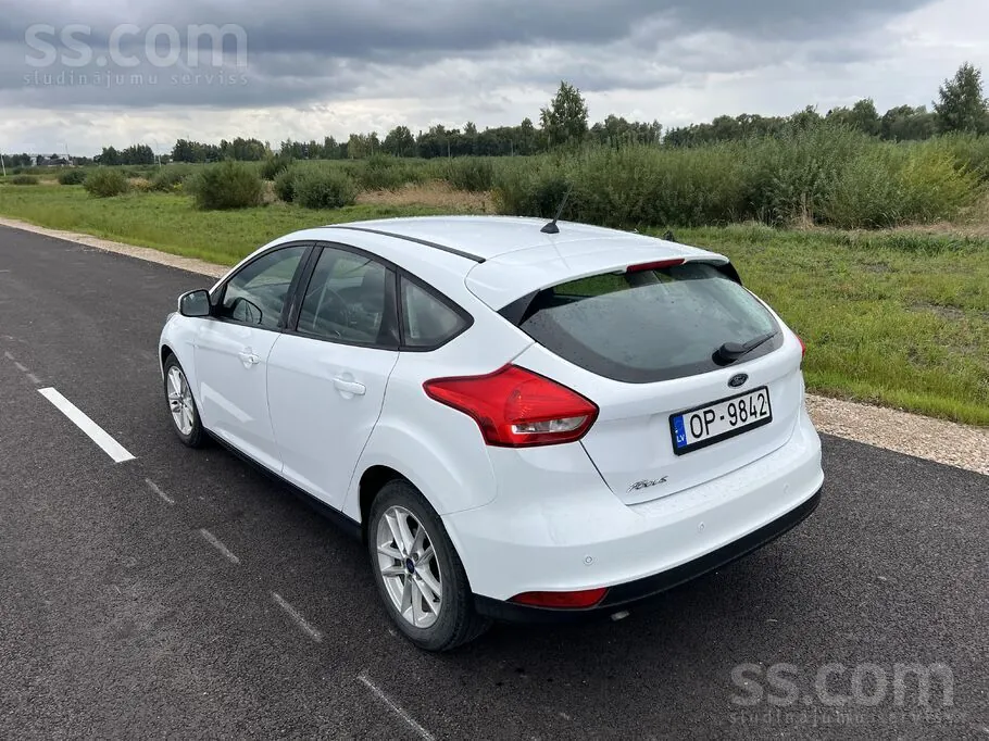 Ford Focus 2017 photo 3