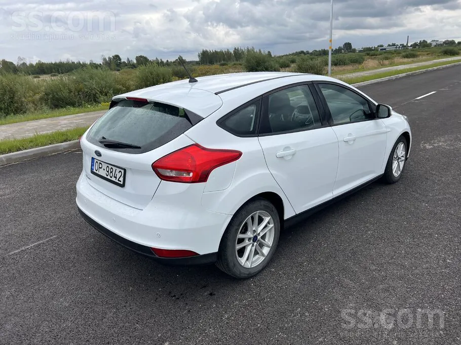 Ford Focus 2017 photo 5
