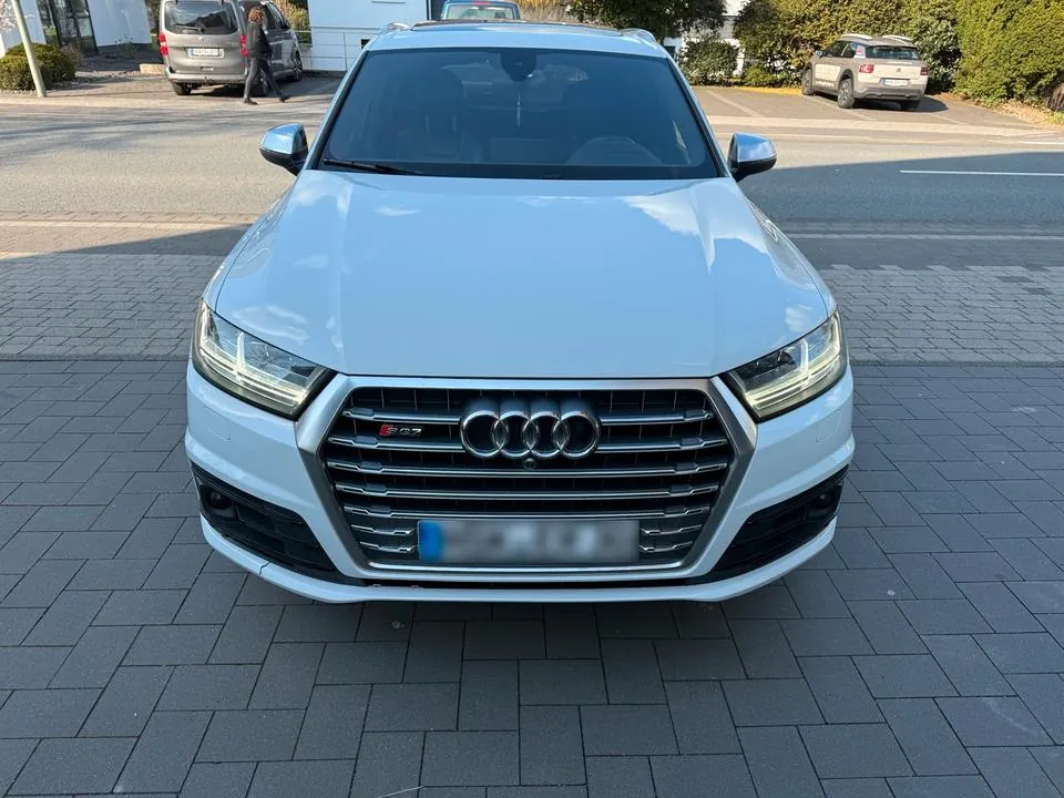 Audi Sq7