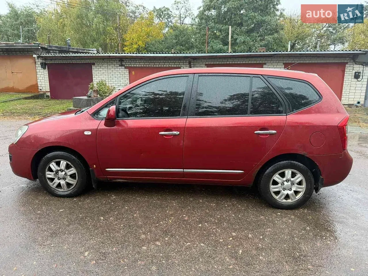 Kia Carens 2008 photo 3