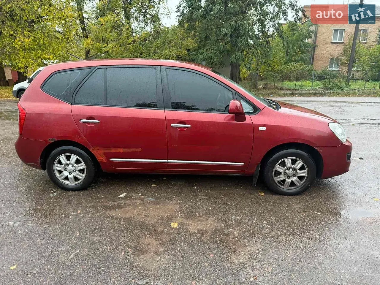 Kia Carens 2008 photo 4