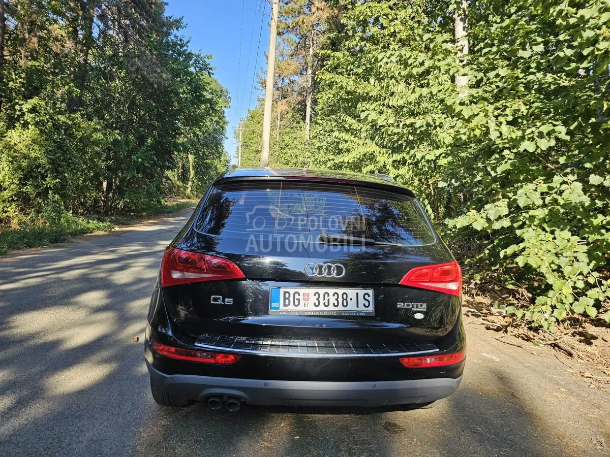 Audi Q5 2009 photo 4