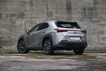 Lexus Ux 300H 2026 photo 5