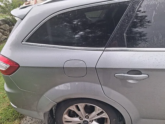 Ford Mondeo 2013 photo 2