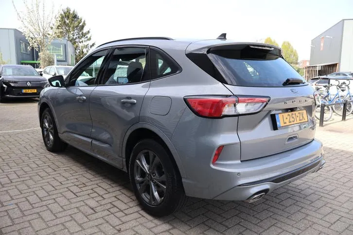 Ford Kuga 2021 photo 3