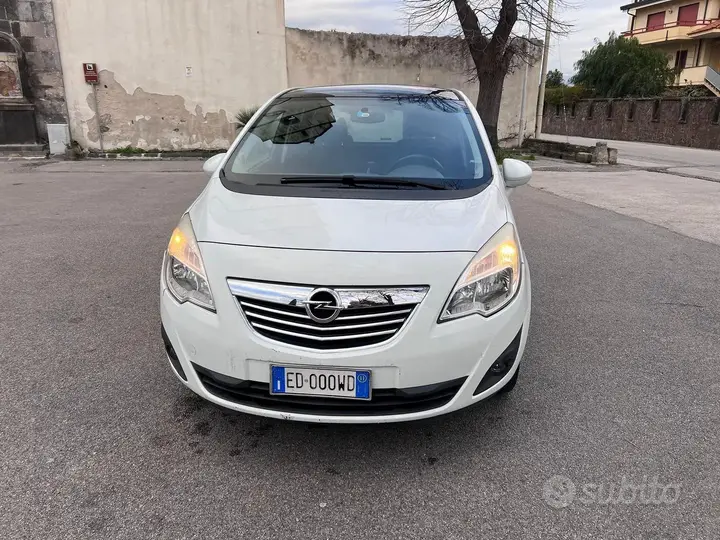 Opel Meriva 2011 photo 2