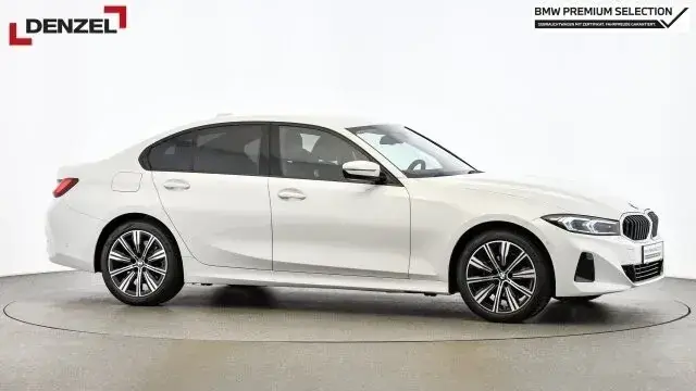 BMW 3 Series 2025 photo 2