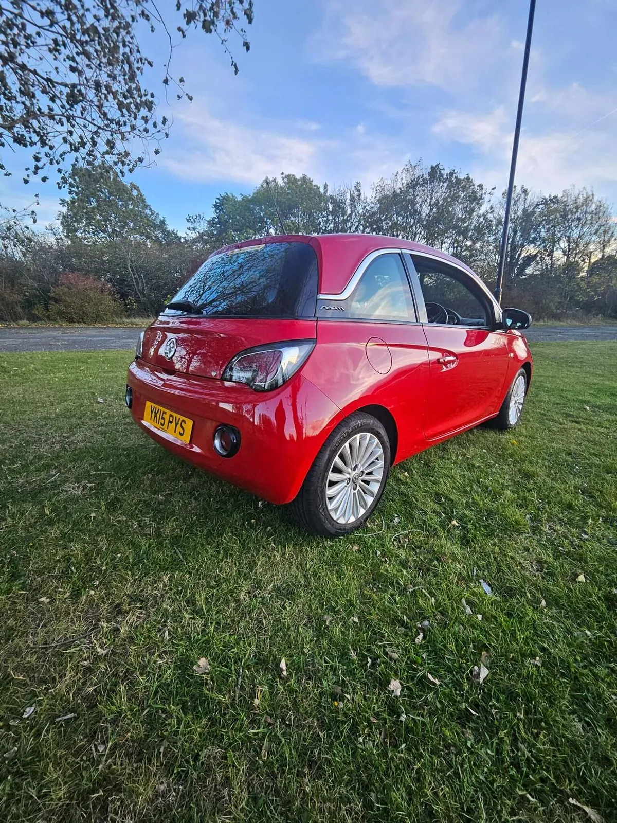 Vauxhall Adam 2015 photo 3