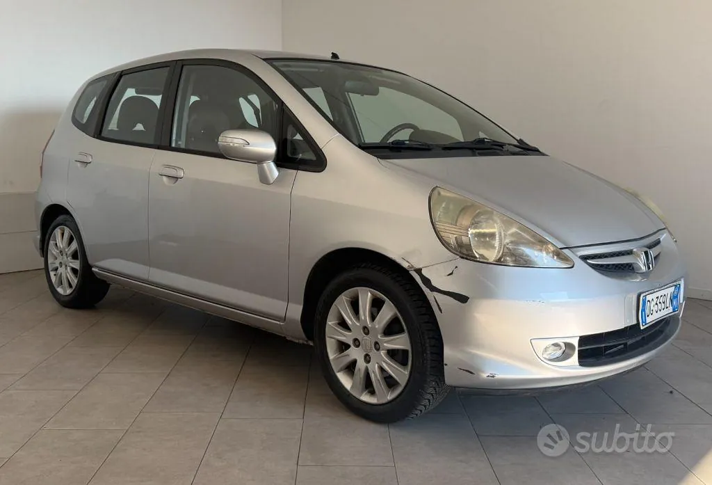 Honda Jazz 2007 photo 3